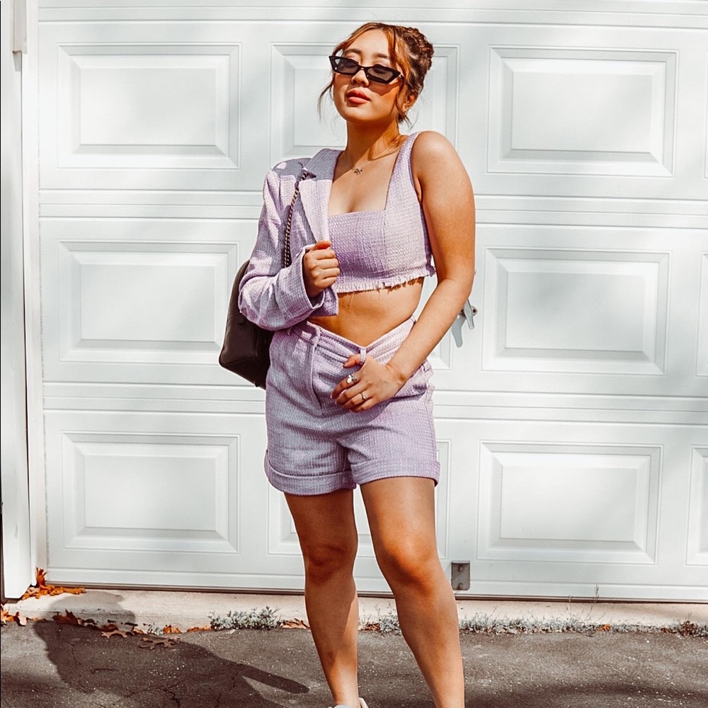 Meet your Posher, Lois